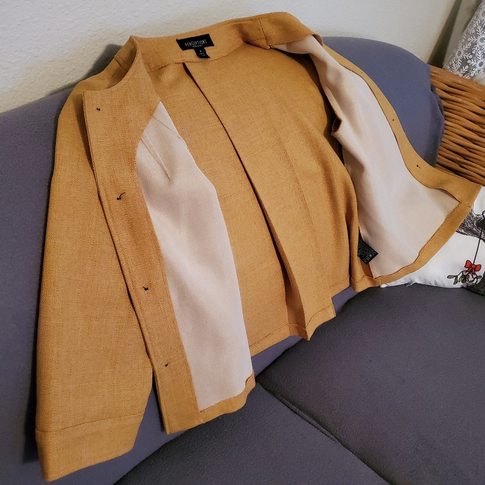 Perceptions mustard button down blazer - Picture 4 of 5
